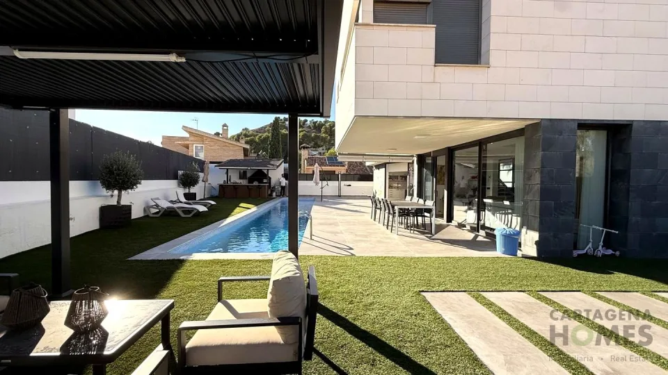 Una casa para hacer planes sin salir de ella en El Esparragal — foto 10