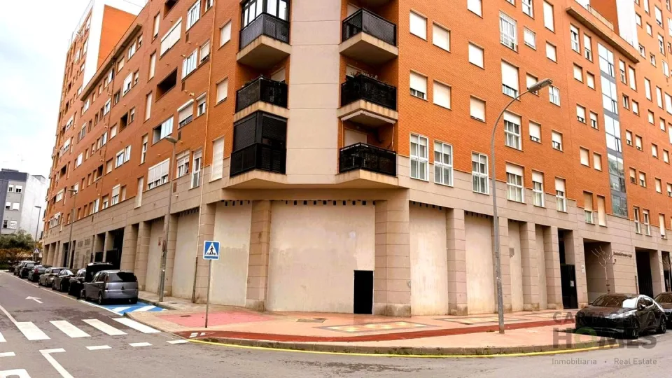 Esquina En Ramon Y Cajal en Cartagena Centro — foto 3