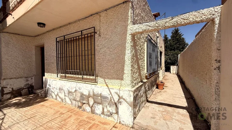 Casa con parcela y frutales en la calle principal de Cuesta Blanca en Cuesta Blanca — foto 7