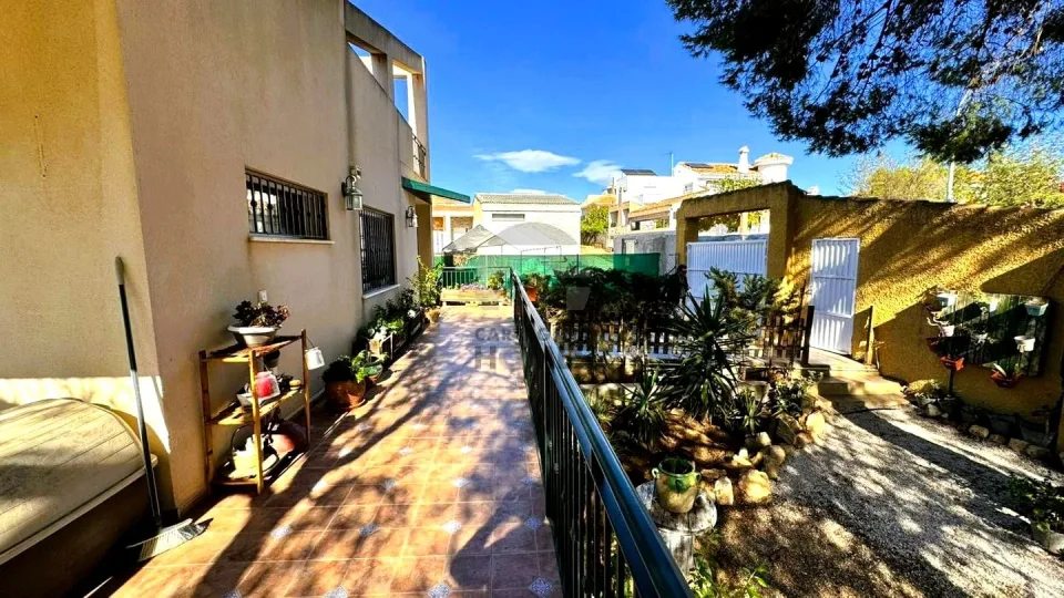 Living With These Views! in Lomas de Canteras — photo 12