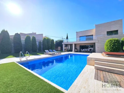 Loma Negra 47 en Cartagena Centro — en venta